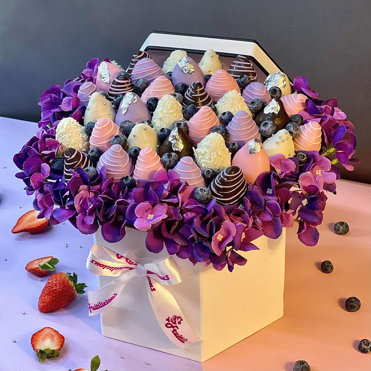 Chocolate Dipped Strawberry Bouquets