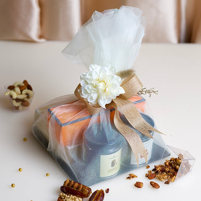 Luxury Nut & Date Hamper