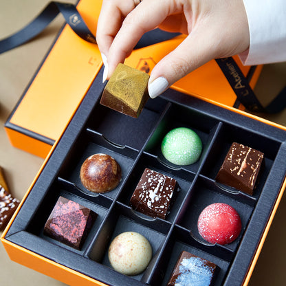 Maison Mix Box Of 9