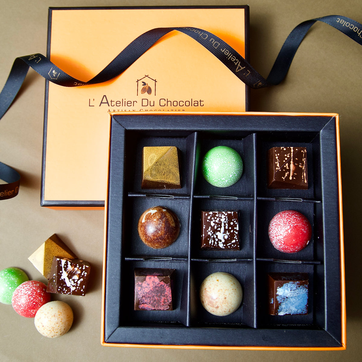 Maison Mix Box Of 9