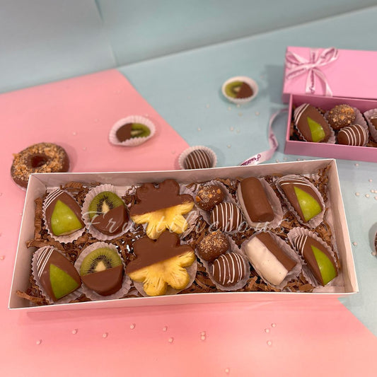 Chocolate dipped fruits